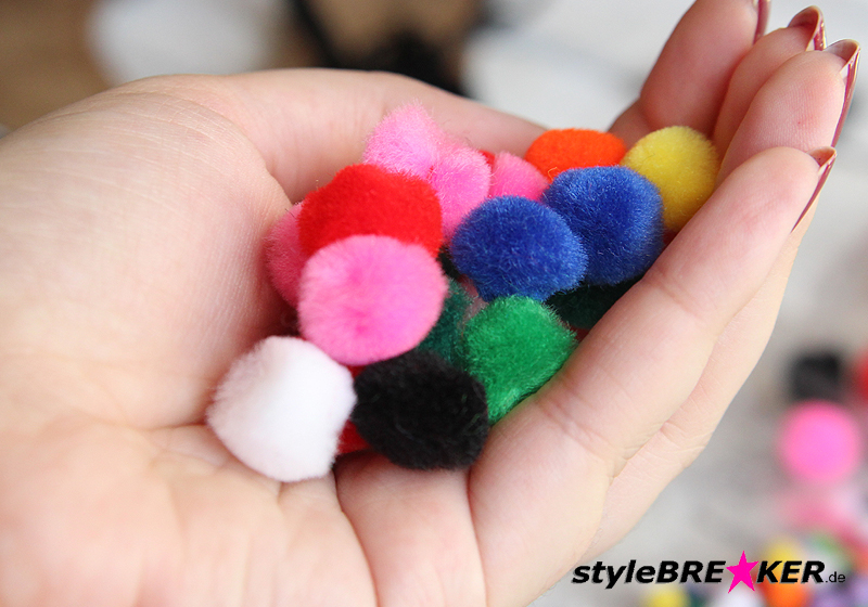 DIY Pompom Sandalen 1d